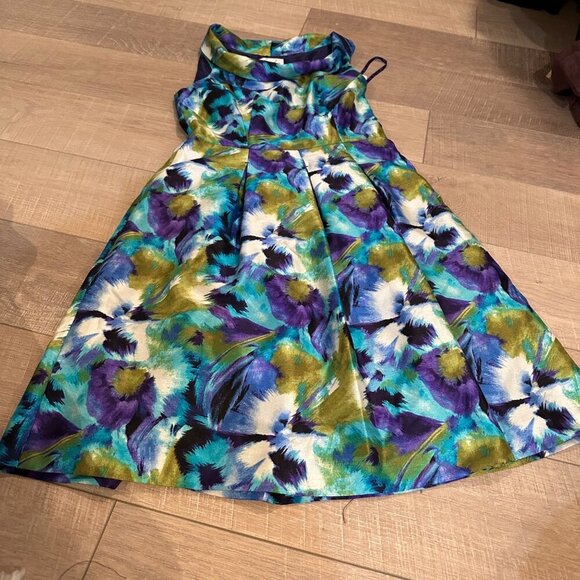 KIM ROGERS Floral Sleeveless A-Line Dress With Cowl Neck & Pleats Multicolor 6P - Picture 2 of 10